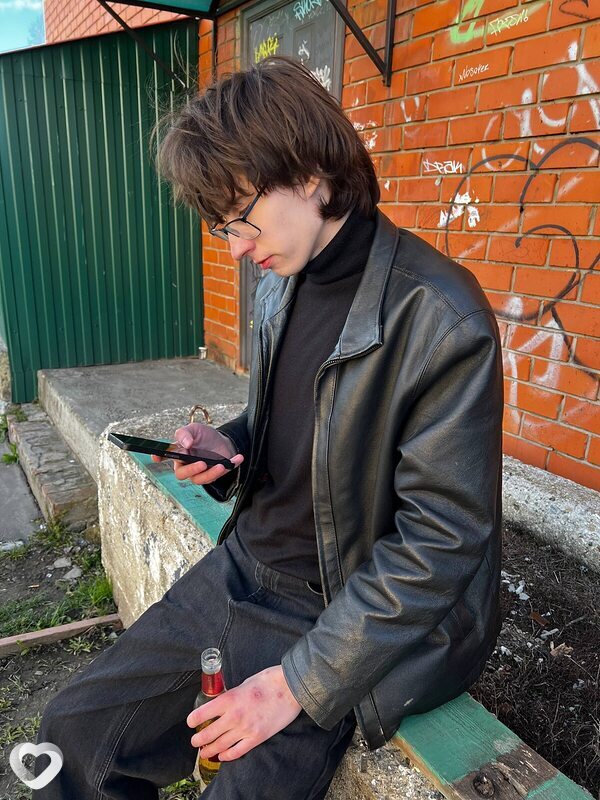 Антон, 22, Чебоксарах — анкета №4154379