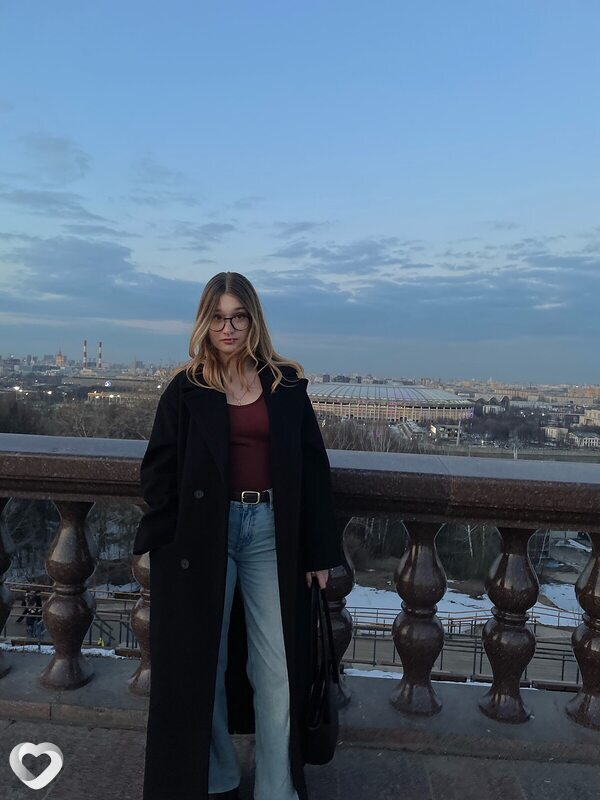 Ксения, 21, Москве — анкета №4156071