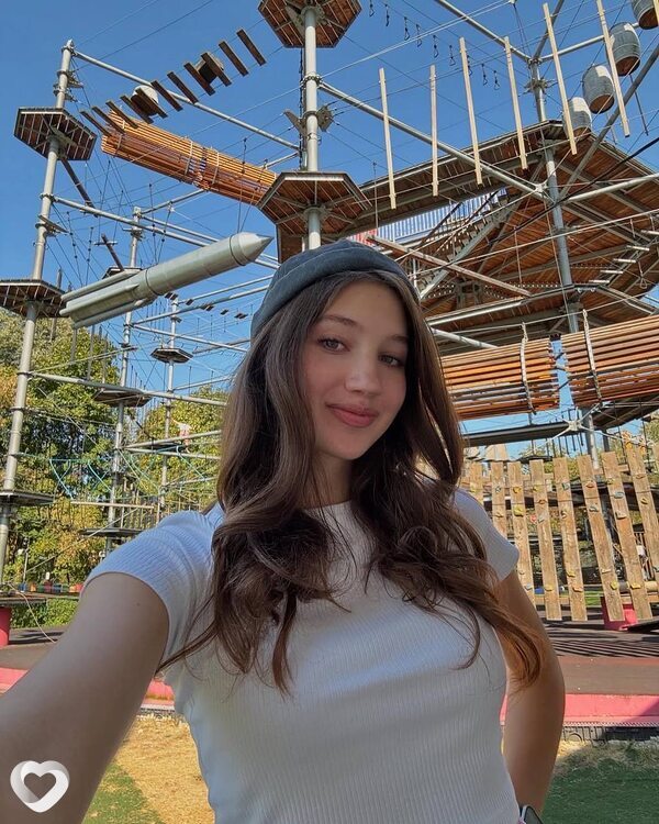 Ксюша, 22, Краснодаре — анкета №4156684