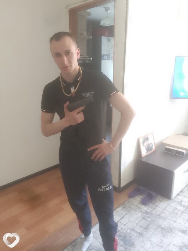Миша, 23, Благовещенске — анкета №4157075