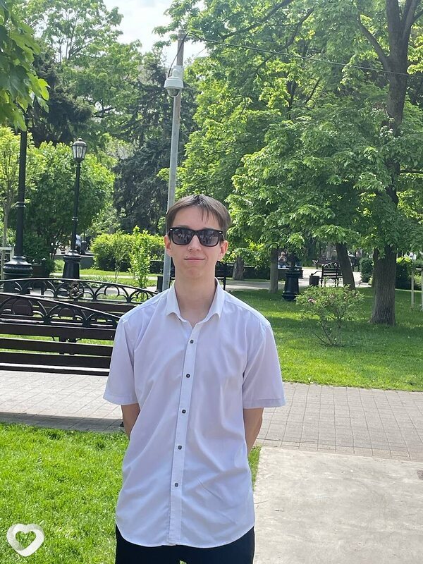 Артём, 18, Краснодаре — анкета №4157969