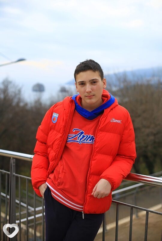 Дмитрий, 20, Севастополе — анкета №4159354
