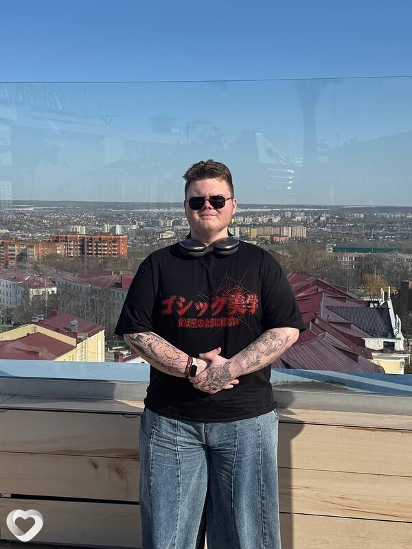 Максим, 19, Курске — анкета №4159491