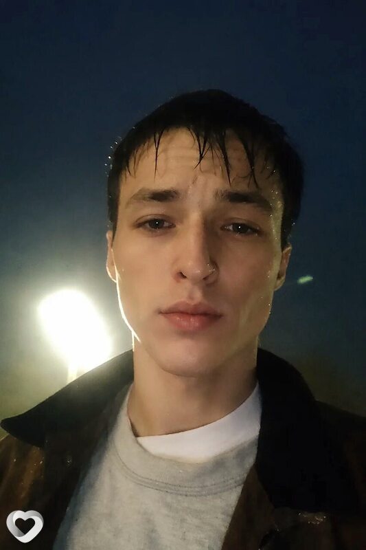 Саша, 18, Новосибирске — анкета №4159790