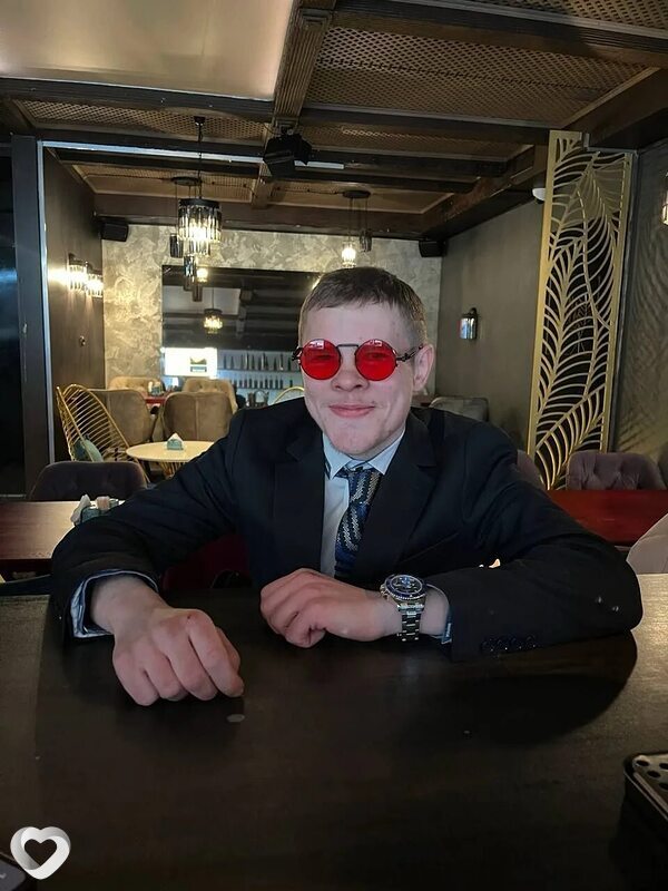 Артемий, 21, Санкт-Петербурге — анкета №4159849