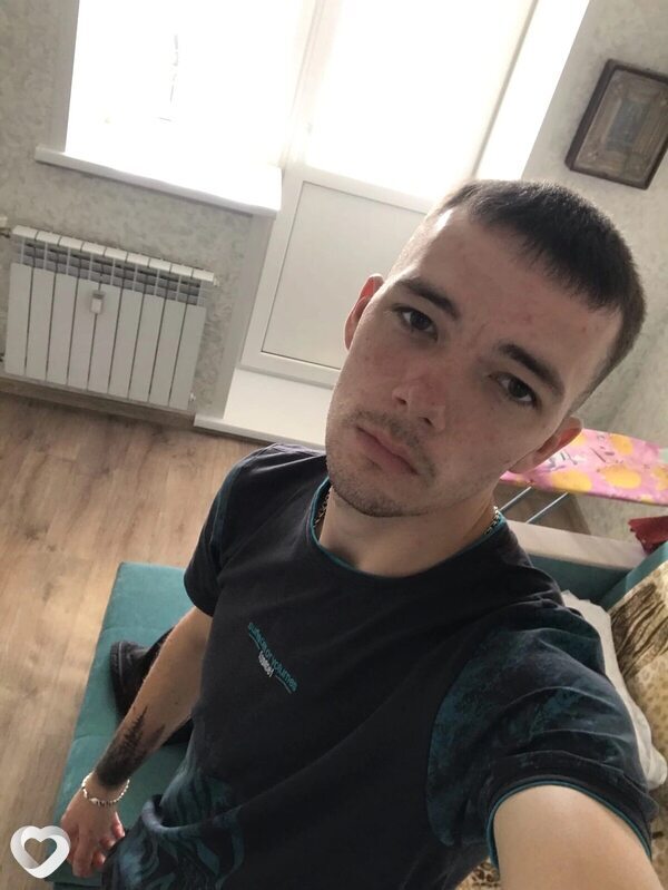 Евгений, 28, Барнауле — анкета №4159961
