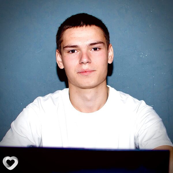 Ваня, 18, Коломне — анкета №4160346