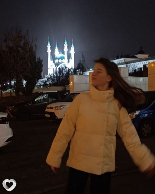 Вика, 19, Москве — анкета №4161107