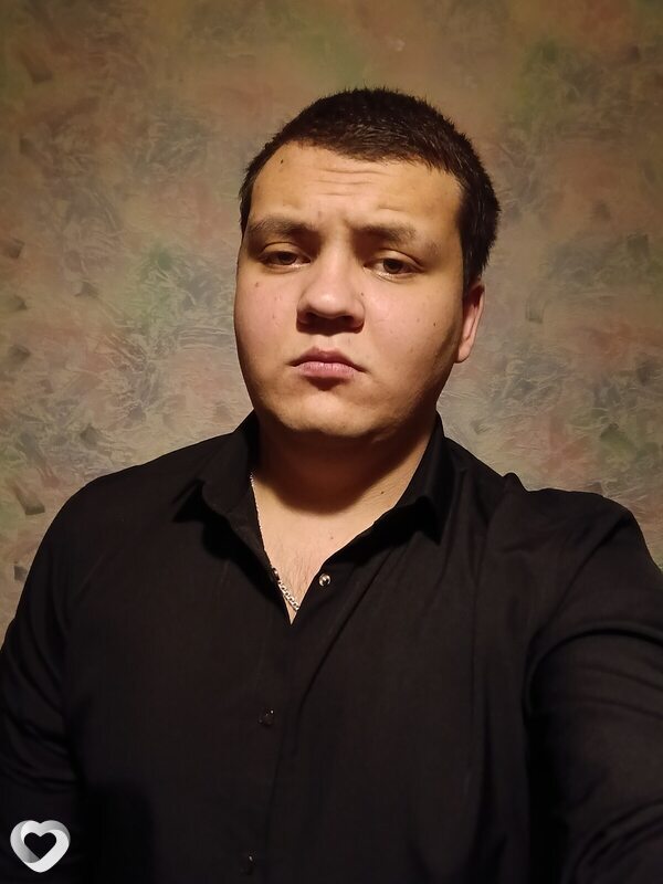 Иван, 20, Магнитогорске — анкета №4163156