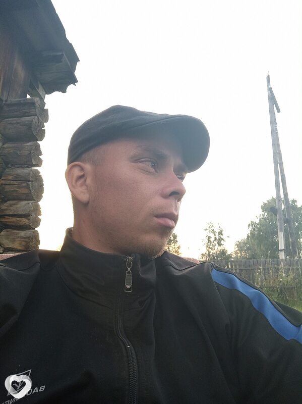 Артем, 33, Красноярске — анкета №4162469