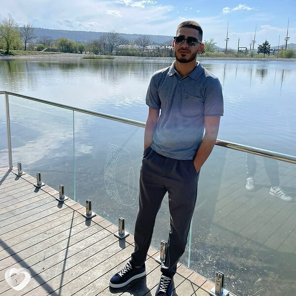 Валера, 27, Ростове-на-Дону — анкета №4162441