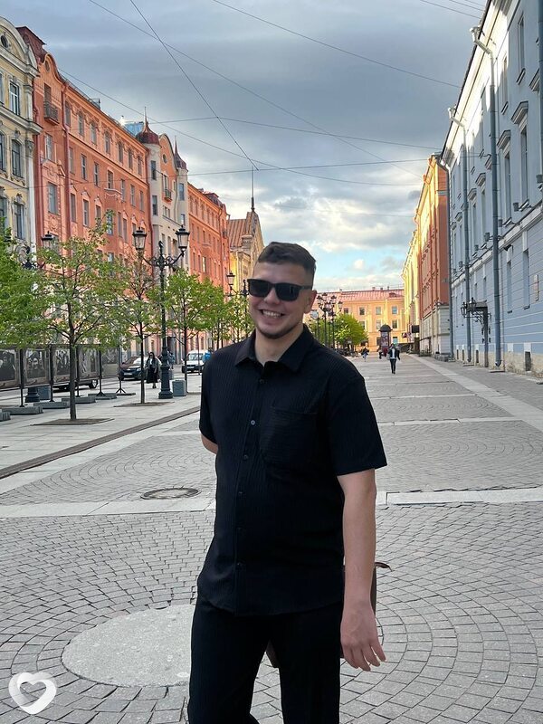 Саша, 27, Москве — анкета №4162785