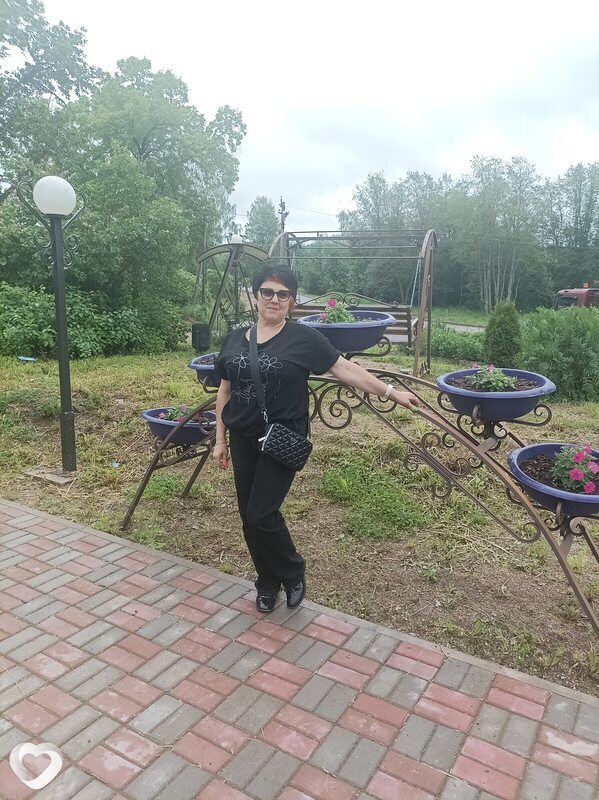 Юлия, Тихвин
