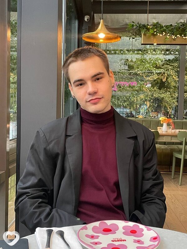 Иван, 20, Санкт-Петербурге — анкета №4163621