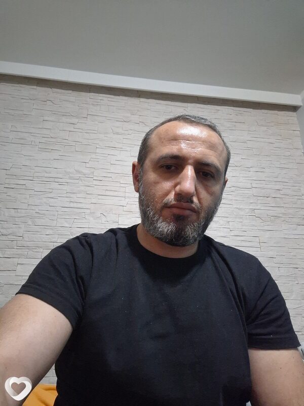 Vahe, Краков