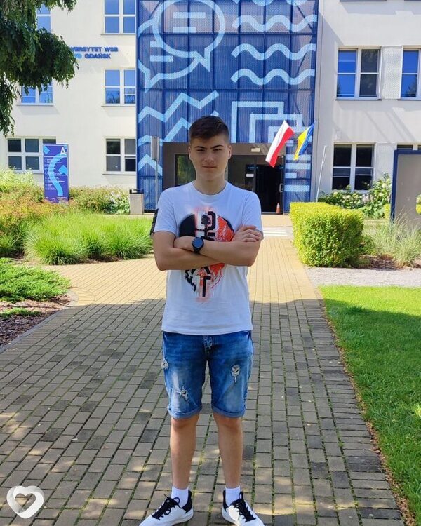 Viktor, 19, Гданьск — анкета №4164879