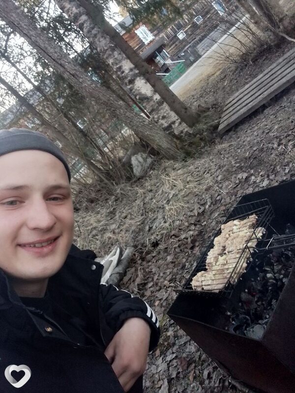 Владимир, 20, Мурманске — анкета №4165043