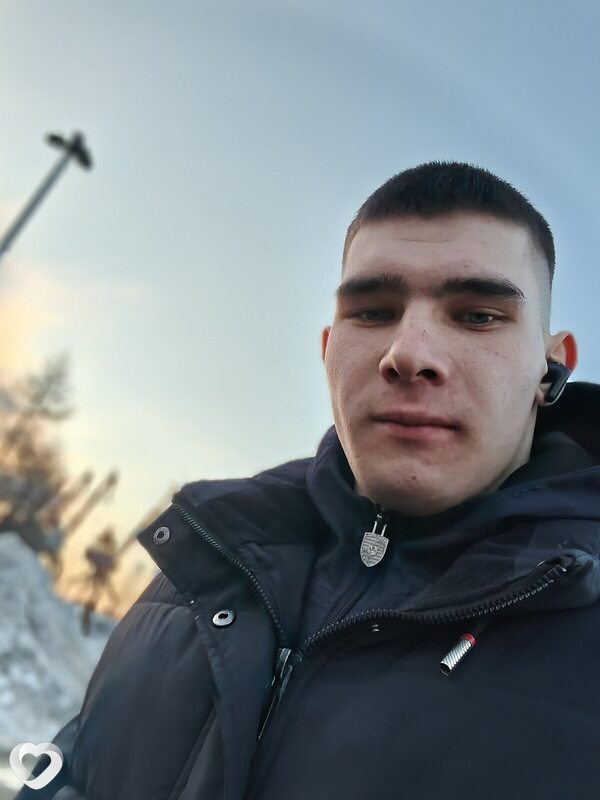 Максим, Шуя