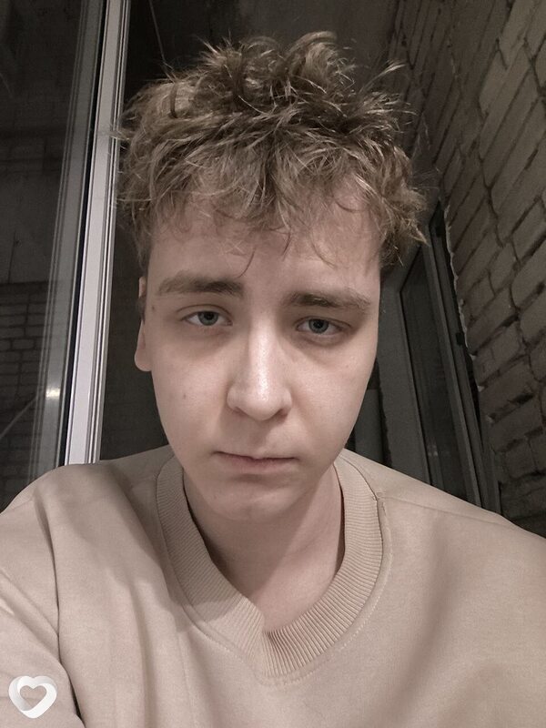 Денис, 21, Балакове — анкета №4165967