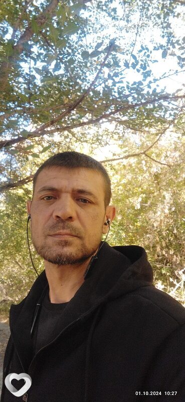 Олег, 46, Вольске — анкета №4166412