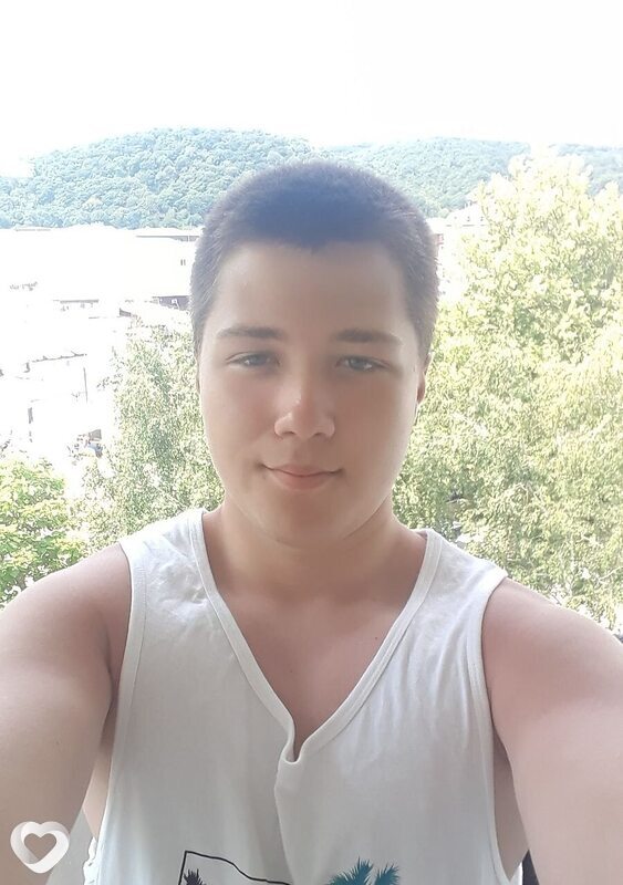 Сергей, 18, Солнечногорске — анкета №4167073