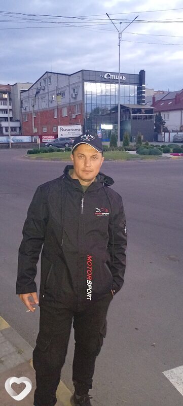 Макс, 38, Кривое Роге — анкета №4167184
