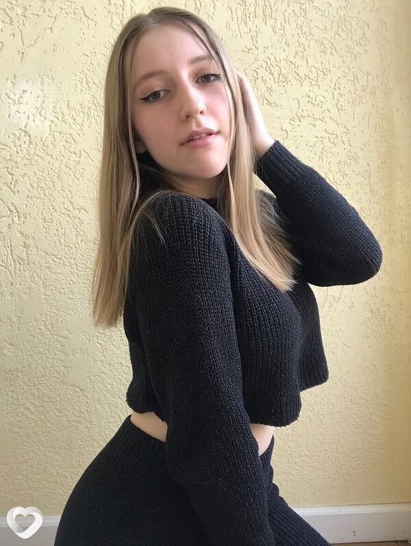 Даша, 19, Санкт-Петербурге — анкета №4167387