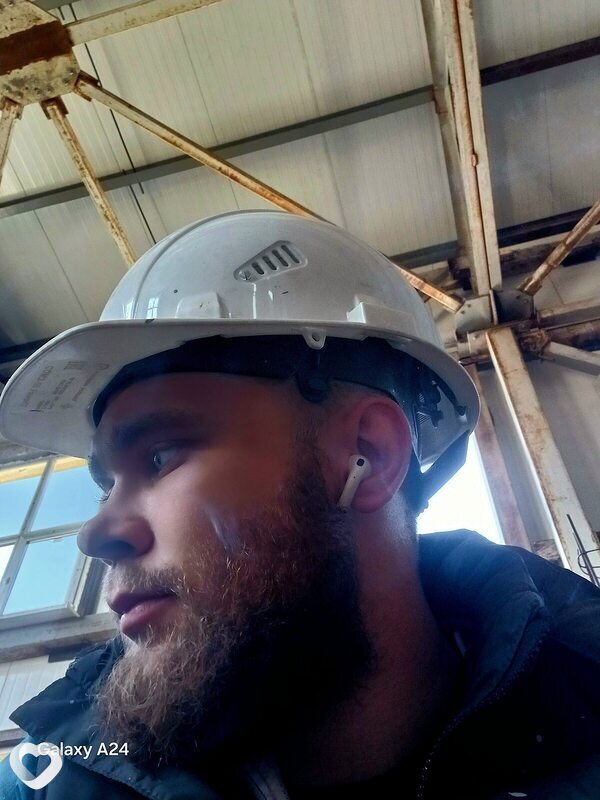 Юрий, 23, Усть-Каменогорск — анкета №4168409