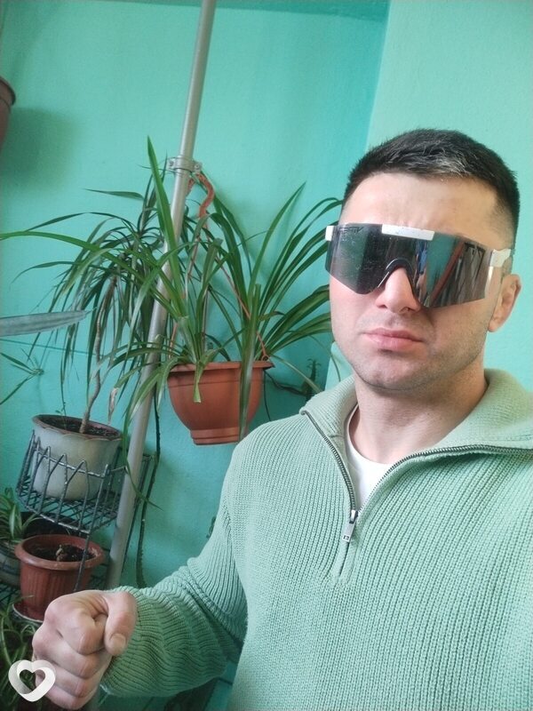 Валентин, 28, Новочеркасске — анкета №4168775