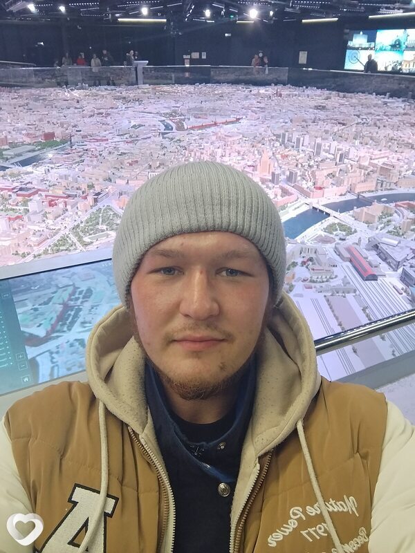 Дима, 22, Москве — анкета №4168815