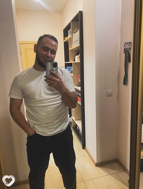 Антон, 28, Братске — анкета №4169035