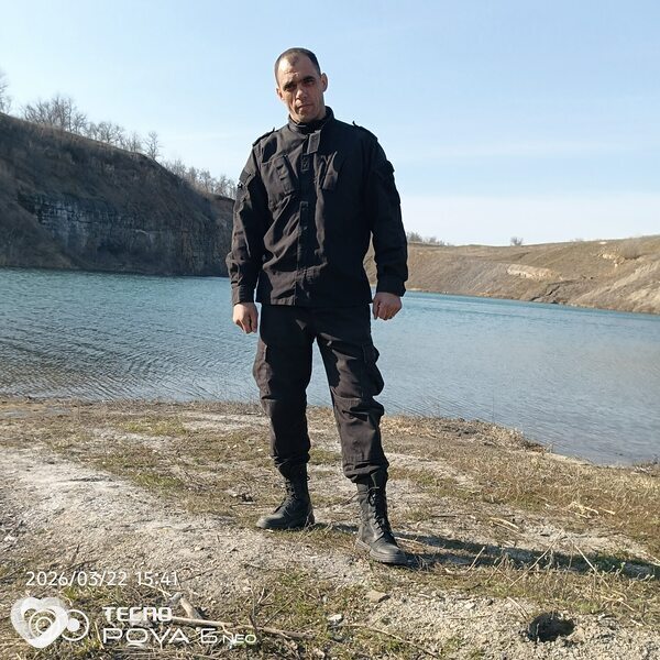 Юрий, 41, Темрюке — анкета №4169297