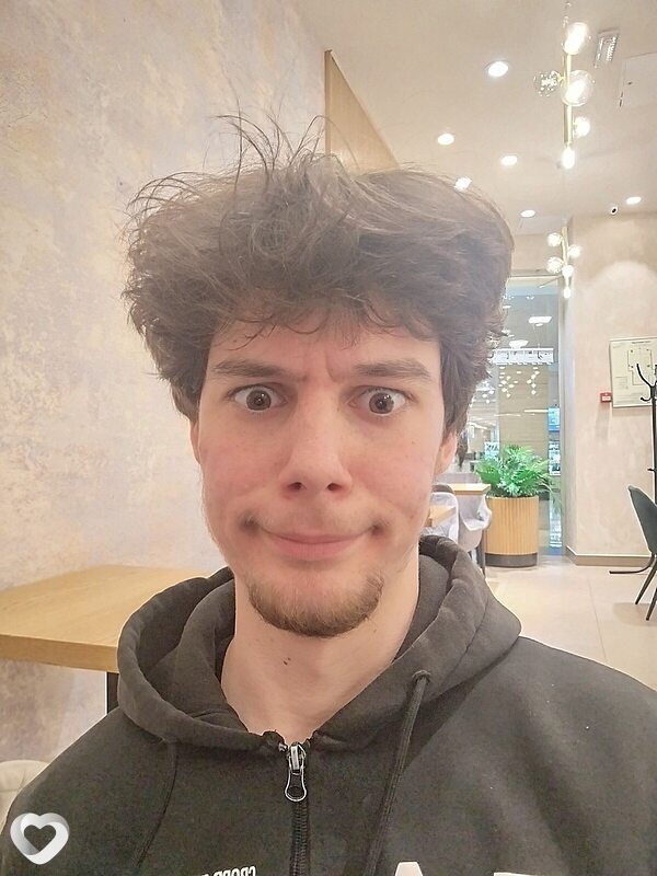 Miloš, 19, Москве — анкета №4169541