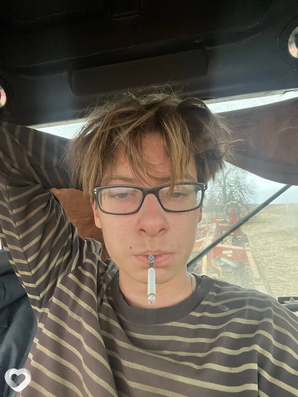 Назар, 22, Барановичах — анкета №4169666