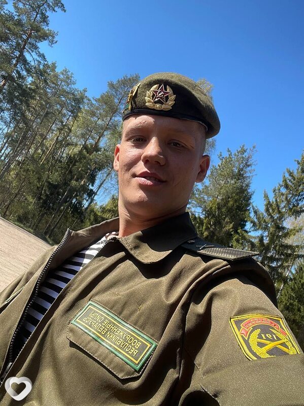 Александр, 21, Глубоком — анкета №4170072