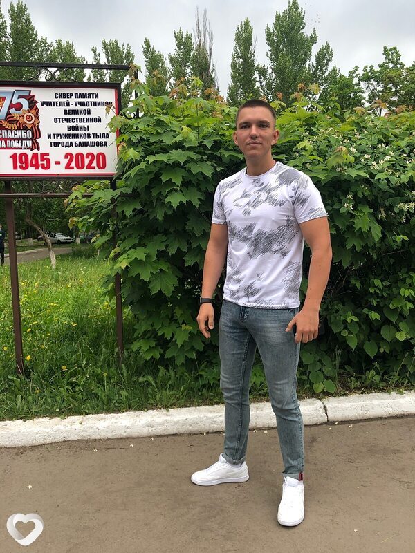 Дима, 24, Москве — анкета №4170618