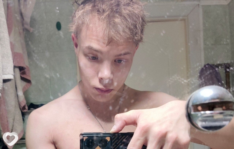Валерий, 19, Омске — анкета №4170727