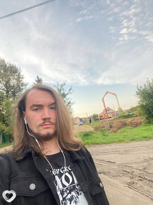 Артём, 22, Москве — анкета №4170911
