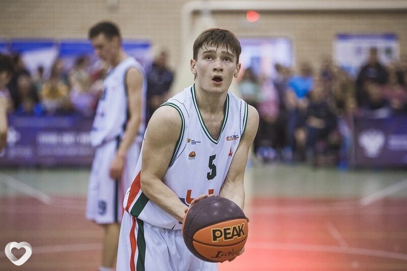 Альберт, 25, Казани — анкета №4171092