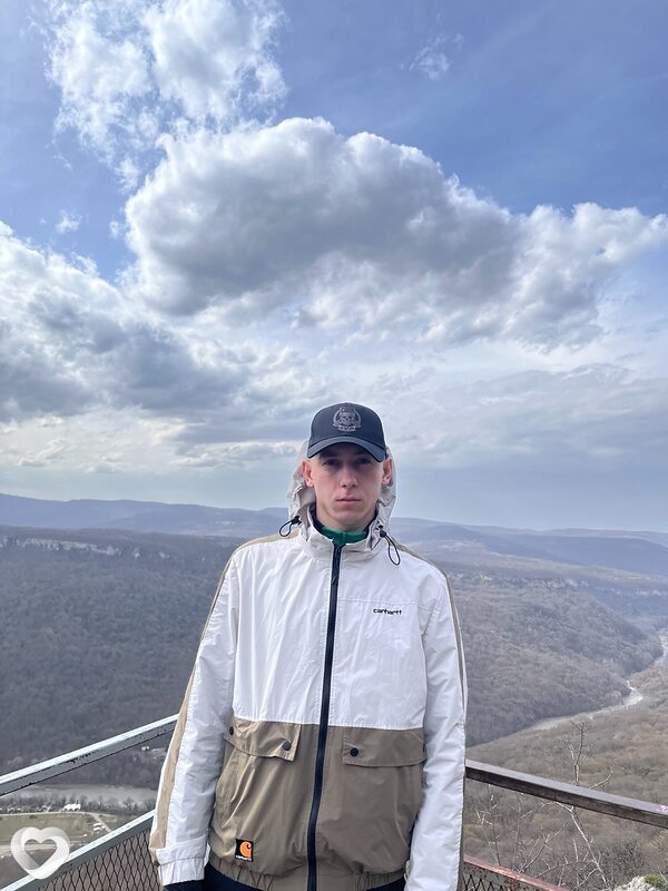 Иван, 22, Ростове-на-Дону — анкета №4171448