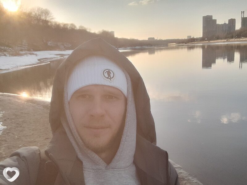 Максим, 31, Москве — анкета №4172060