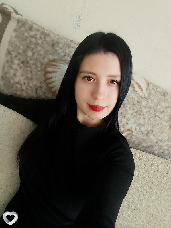 Алёна, 26, Ижевске — анкета №4172339