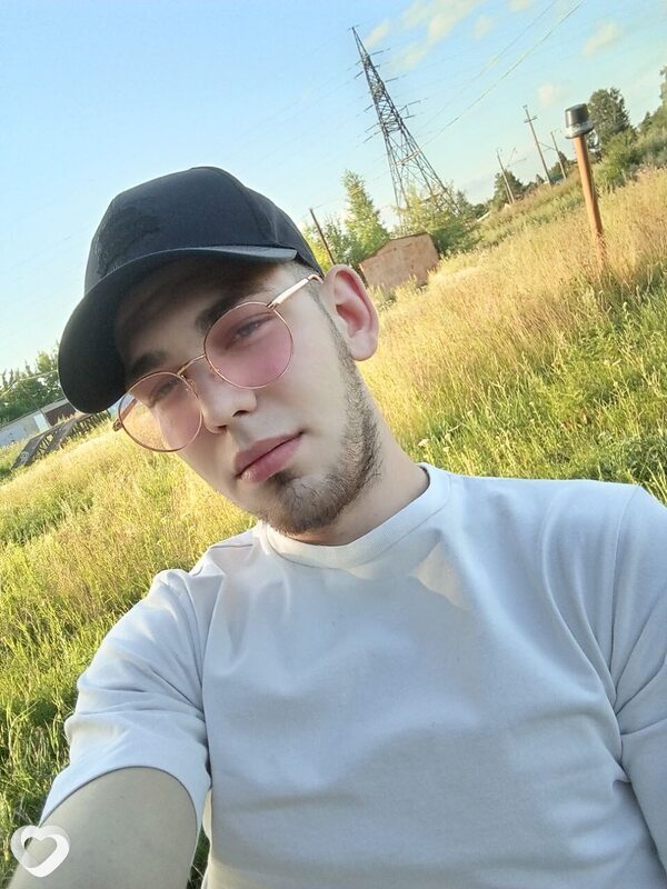 Даня, 23, Омске — анкета №4172704