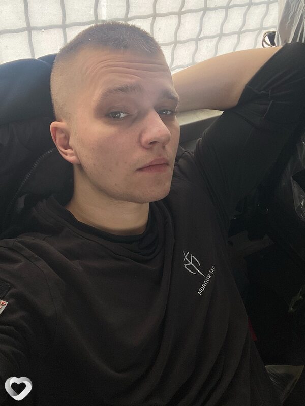 Александр, 27, Брянске — анкета №4172871