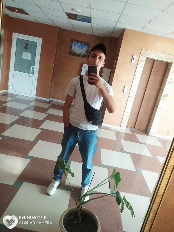 Фуркат, 26, Южно-Сахалинске — анкета №4172878