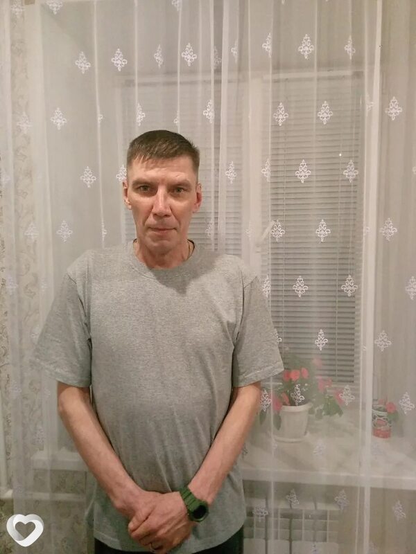 Незнакомец, 50, Ульяновске — анкета №4172915
