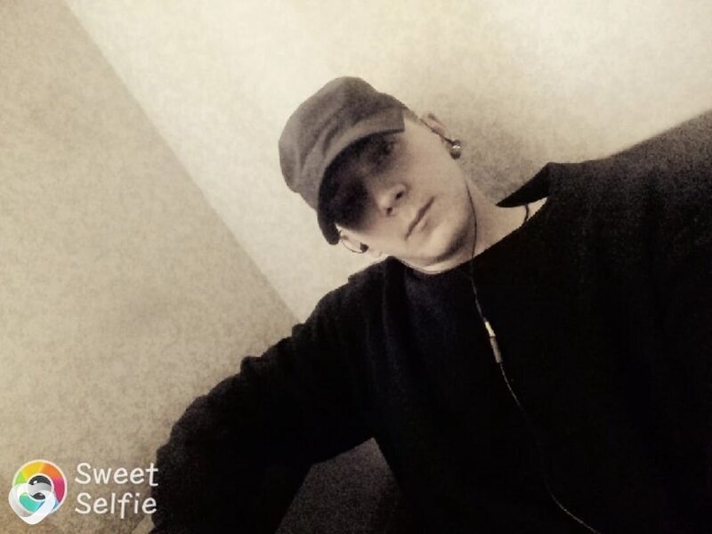 Олег, 25, Саратове — анкета №4173145