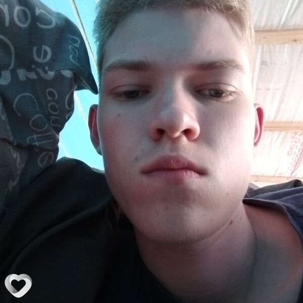 Даня, 18, Екатеринбурге — анкета №4174098