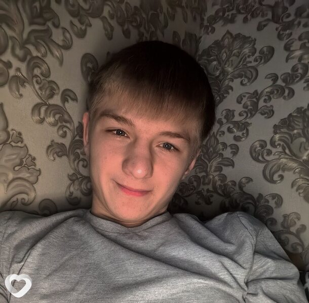 Сергей, 20, Иркутске — анкета №4174393