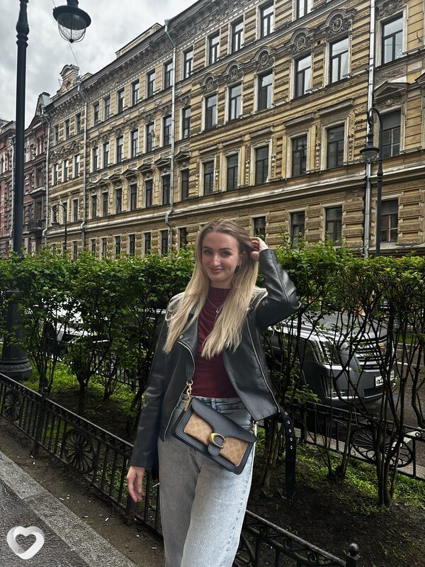 Анна, 22, Минске — анкета №4175234